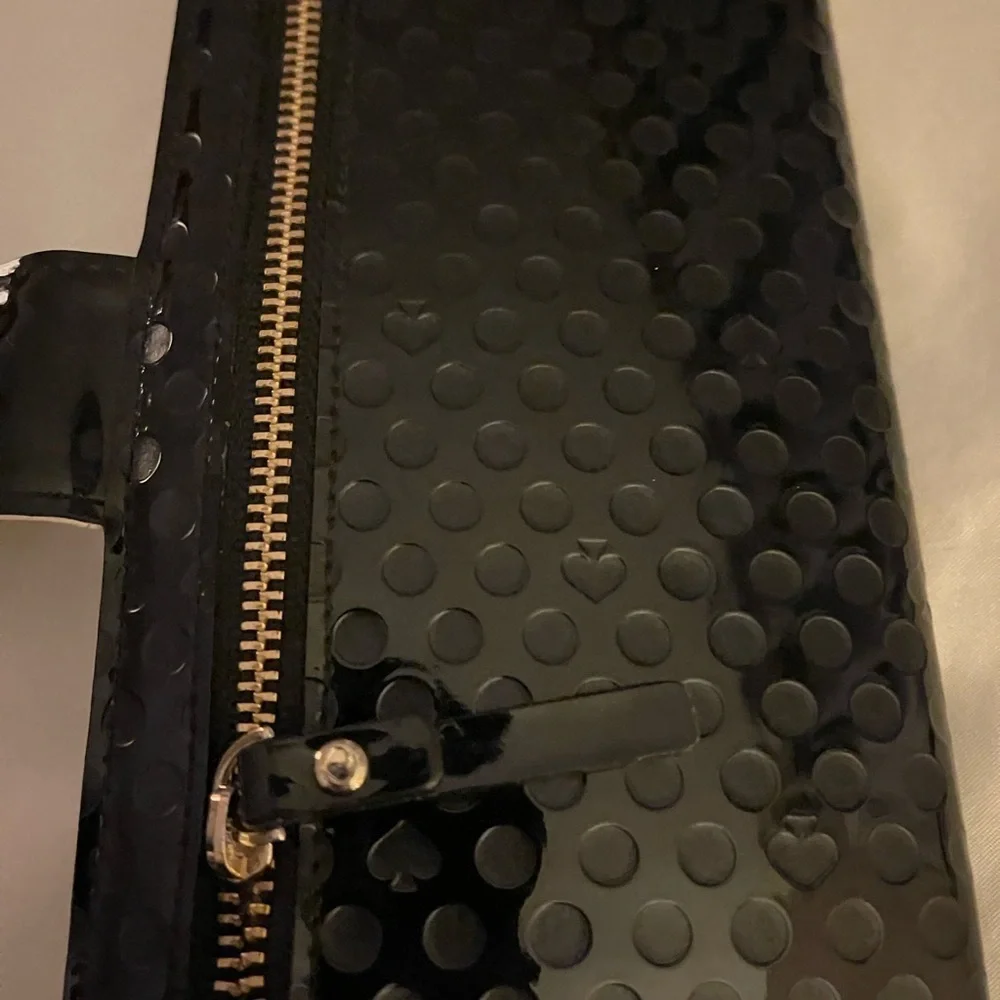 Kate Spade Women’s Versatile Black Wallet
